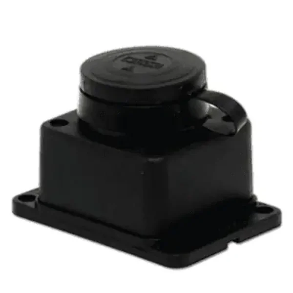 Tp Electric 1X16A Kauçuk Duvar Prizi — Endüstriyel Fiş ve Prizler