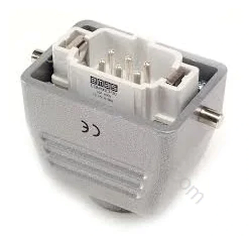 EMAS 6X16 Amp Uzatma Fişi Üstten Girişli EBM06FU30 — Endüstriyel Fiş ve Prizler