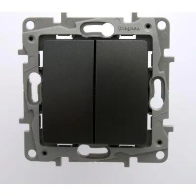 Legrand 768306 Raventi Füme Komütatör