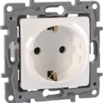 Legrand 767114 Salbei Beyaz Topraklı Priz