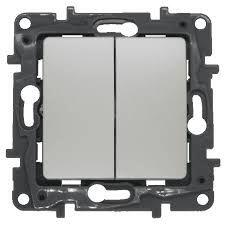 LEGRAND 767906 SALBEİ İNCİ BEYAZI KOMÜTATÖR 3414970770233