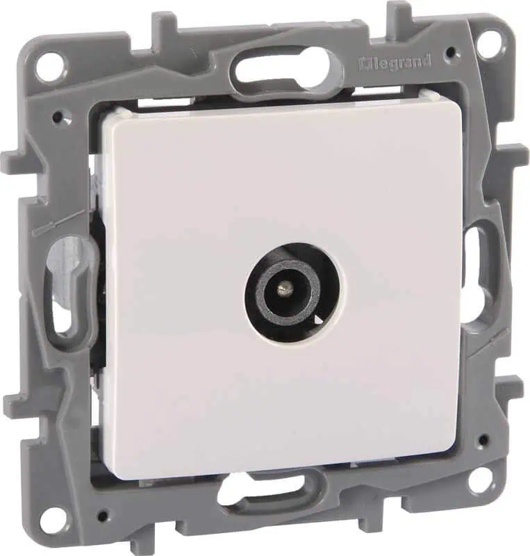 Legrand 767126 Salbei Beyaz TV Priz Geçişli 10DB Legrand 767126 Salbei Beyaz TV Priz Geçişli 10DB