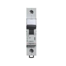 LEGRAND 403640 1X20A C TİPİ 6KA XG3 OTOMATİK SİGORTA 3245064036405