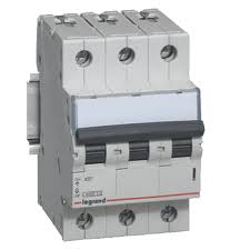 LEGRAND 403340 3X6A C TİPİ 4,5KA XS3 OTOMATİK SİGORTA 3245064033404