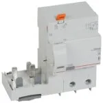 Legrand 410571 DX³ yana montaj kaçak akım koruma 2P AC 125A 300mA (1,5modül/kutup için)