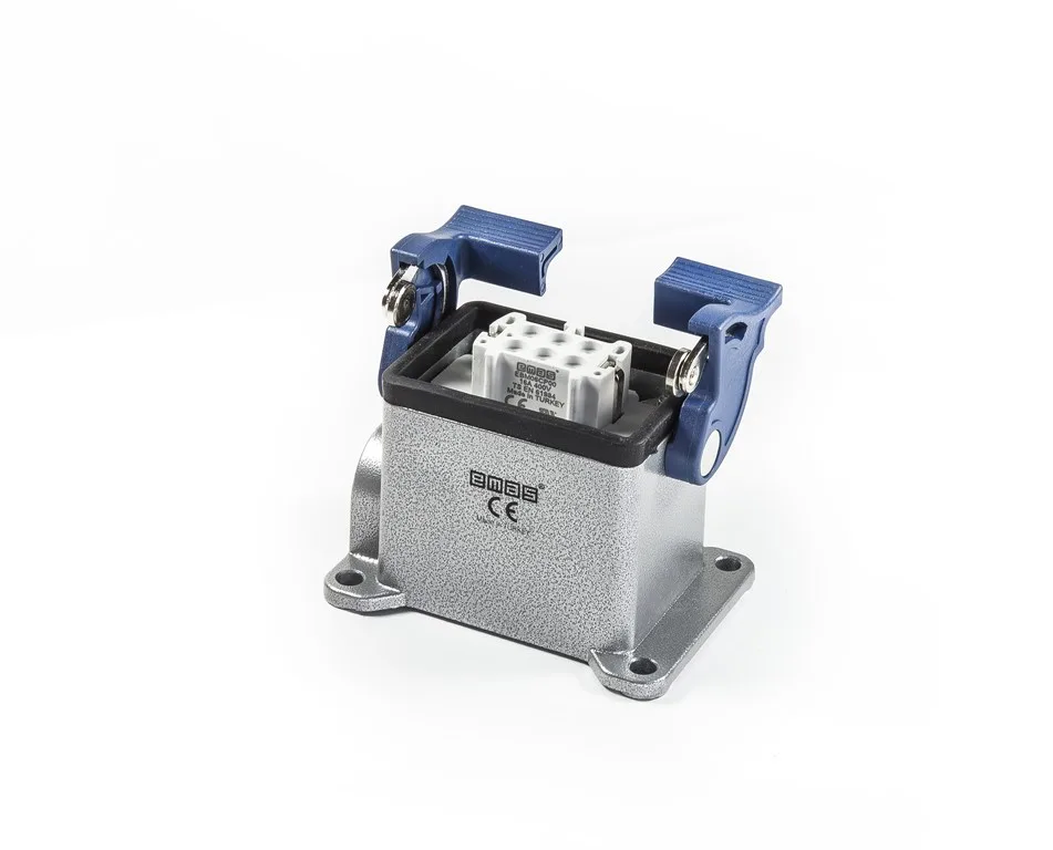 EBM06PD12 EMAS 6 Kontaklı Duvar Prizi Yand.giriş İki Man.makara