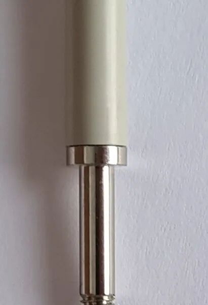 Legrand 037577 Viking3 4mm çaplı ölçme fişi için adaptör