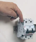 Legrand 406258 Kaçak akım ve sigortalar için yardımcı enversör kontak 6A NA+NK