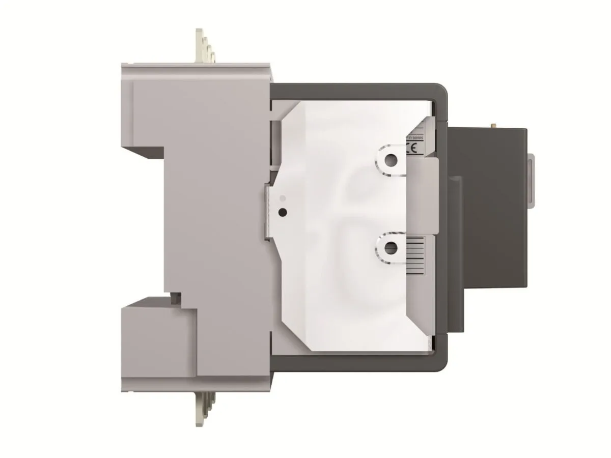 ABB AUP-R 24V DC XT2-XT4 Çekmece Pozisyon Kontağı (Test/Çıkarıldı) - Görsel 4