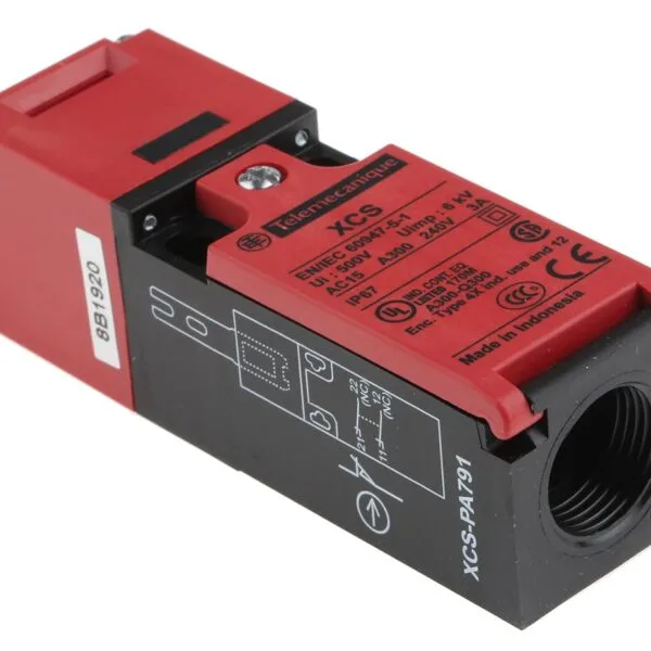 Telemecanique SENSORS XCS-PA791 2NK Plastik Gövdeli Kilitlemesiz LIMIT SWITCH