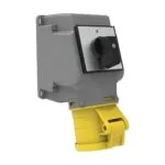 Bemis 3/32A. Pako Şalterli 90° Eğik Duvar Priz IP44 BC1-3303-2550