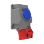 Bemis 4/32A. 90° Eğik P. Prizli Duvar Priz IP44