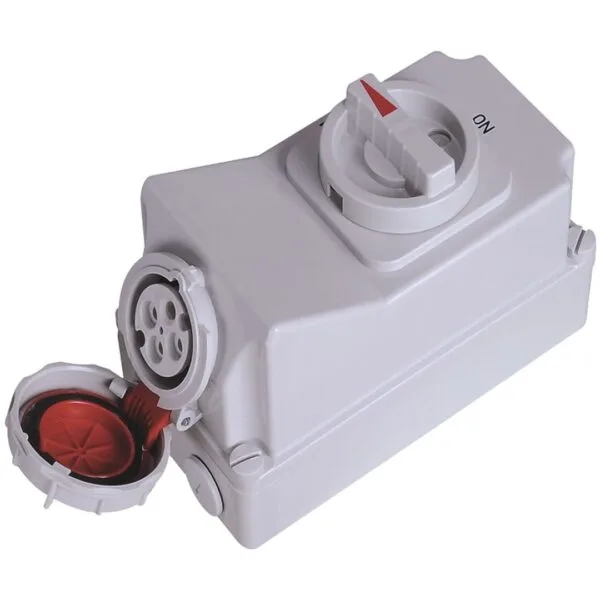 Bemis 4/32A. 90° Eğik Duvar Priz IP67 BC1-3504-7540