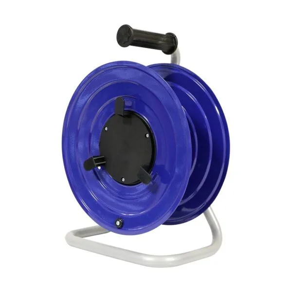 Bemis Prizsiz Kulaklı Kapaklı Metal Makara 3x1,5mm TTR 50m. Kapasiteli IP44