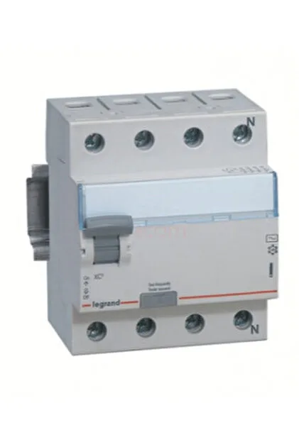 Legrand 422085 Dpx³630 Ele S2 4P 630A 70KA