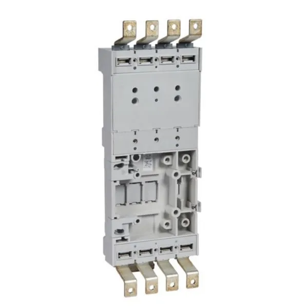 Legrand 422226 Legrand 422226 DPX³ 630 soketli tip 4 kutup kaçak akımlı model için ön terminal montaj gövdesi