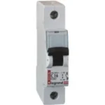 Legrand 422332 Dpx³1600 Ele S2 4P 1250A 70KA — Kompakt Şalterler