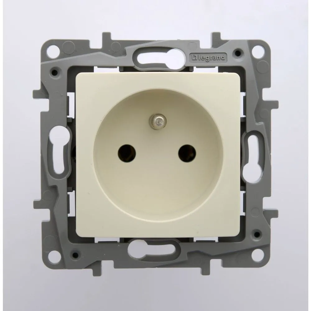 Legrand 767197 2 USB A-C 3A Beyaz