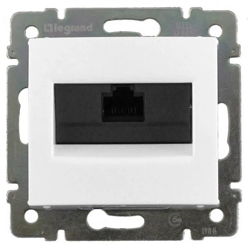 Legrand 774230 Valena Cat5e data prizi RJ45 UTP - 1çıkış Beyaz